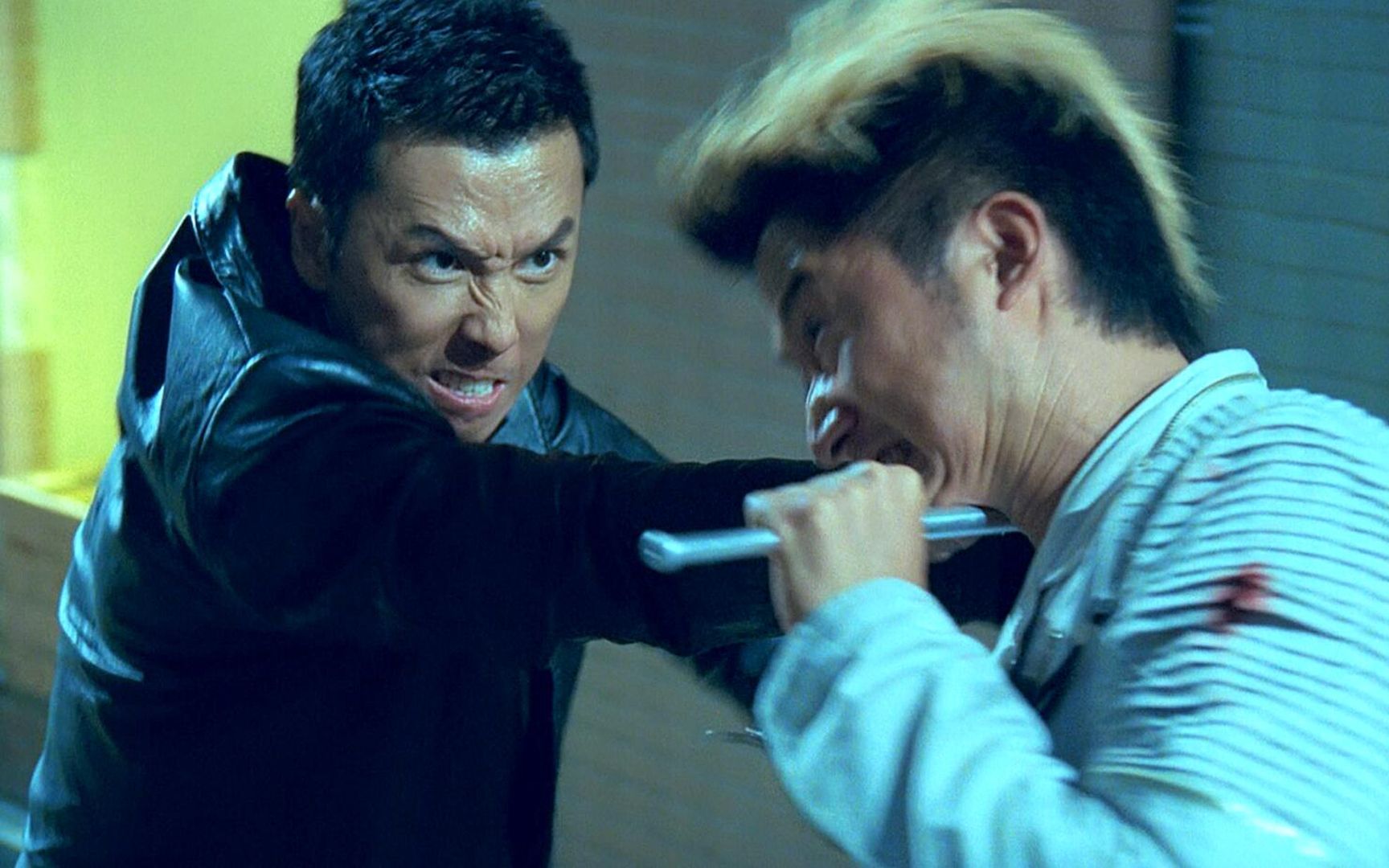 杀破狼纯打斗剪辑:甄子丹吴京经典巷战,洪金宝真是个灵活的胖子_哔哩