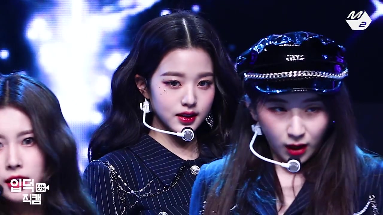 izone张元英panoramamcd舞台黑发直拍眼睛里和眼