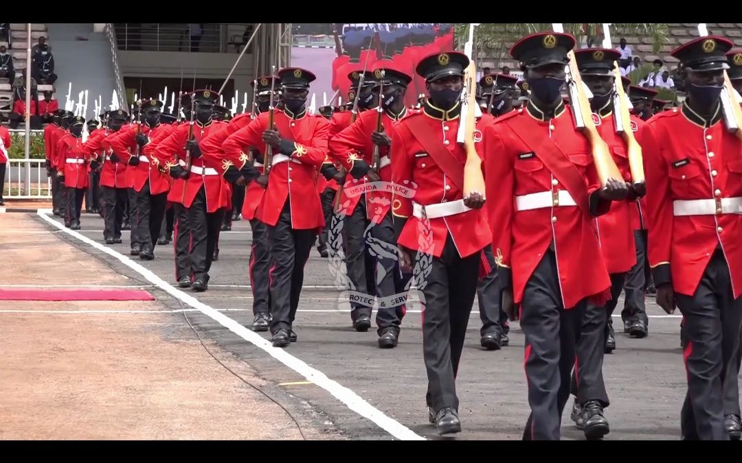 乌干达第60年独立日阅兵选段