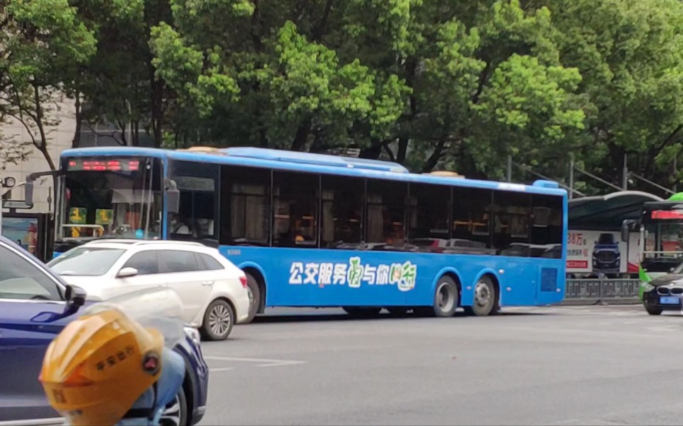 【绍兴公交】欧陆三轴 BRT1路厦门金龙14m级柴油三轴客车哔哩哔哩bilibili