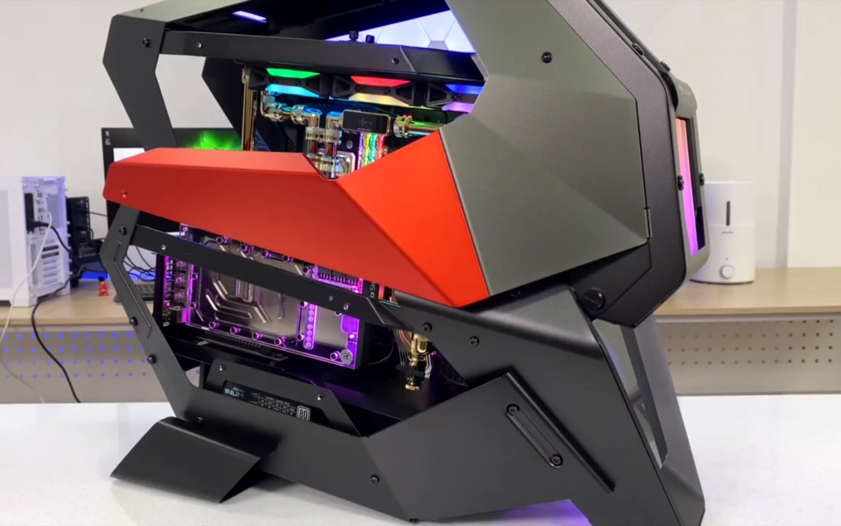 【油管搬运】骨伽 征服者2机箱 amd5900x rtx3080装机_哔哩哔哩_bili