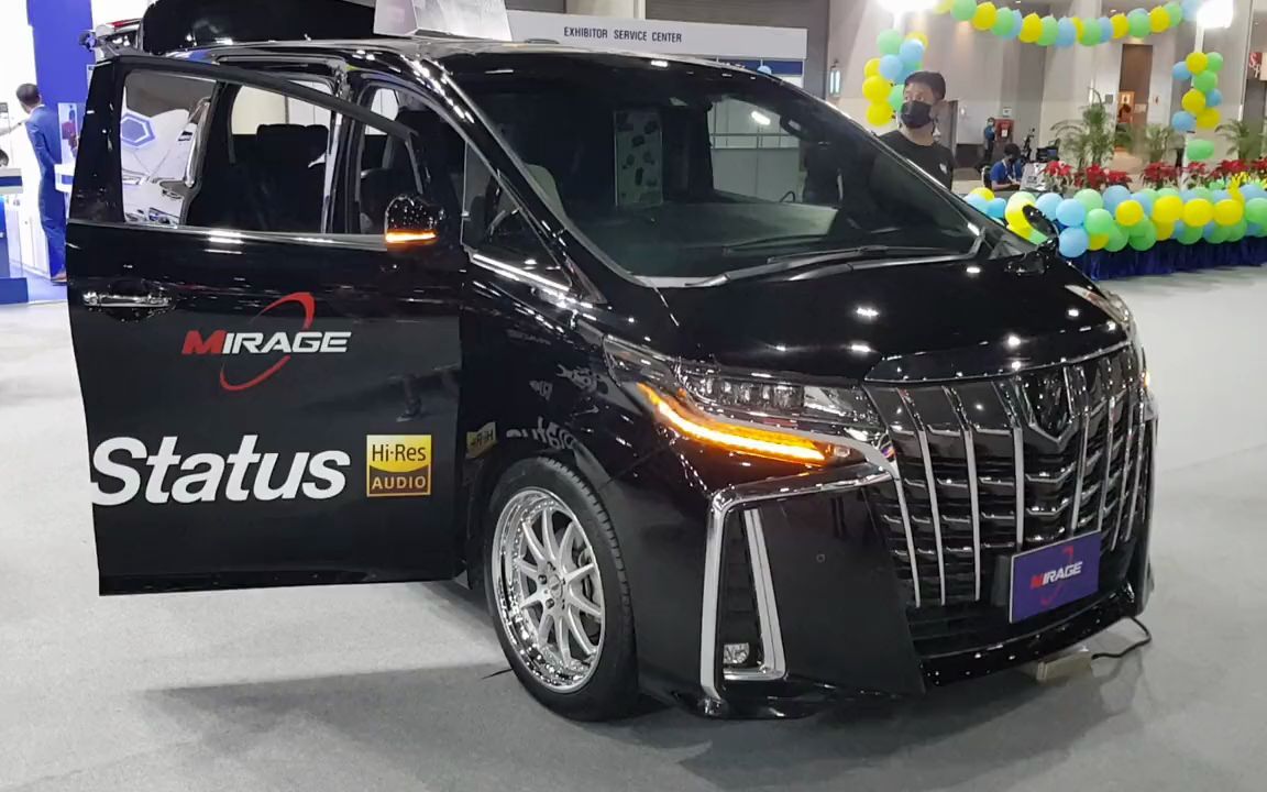 高清实拍2022款丰田埃尔法Alphard,适合家用!哔哩哔哩bilibili