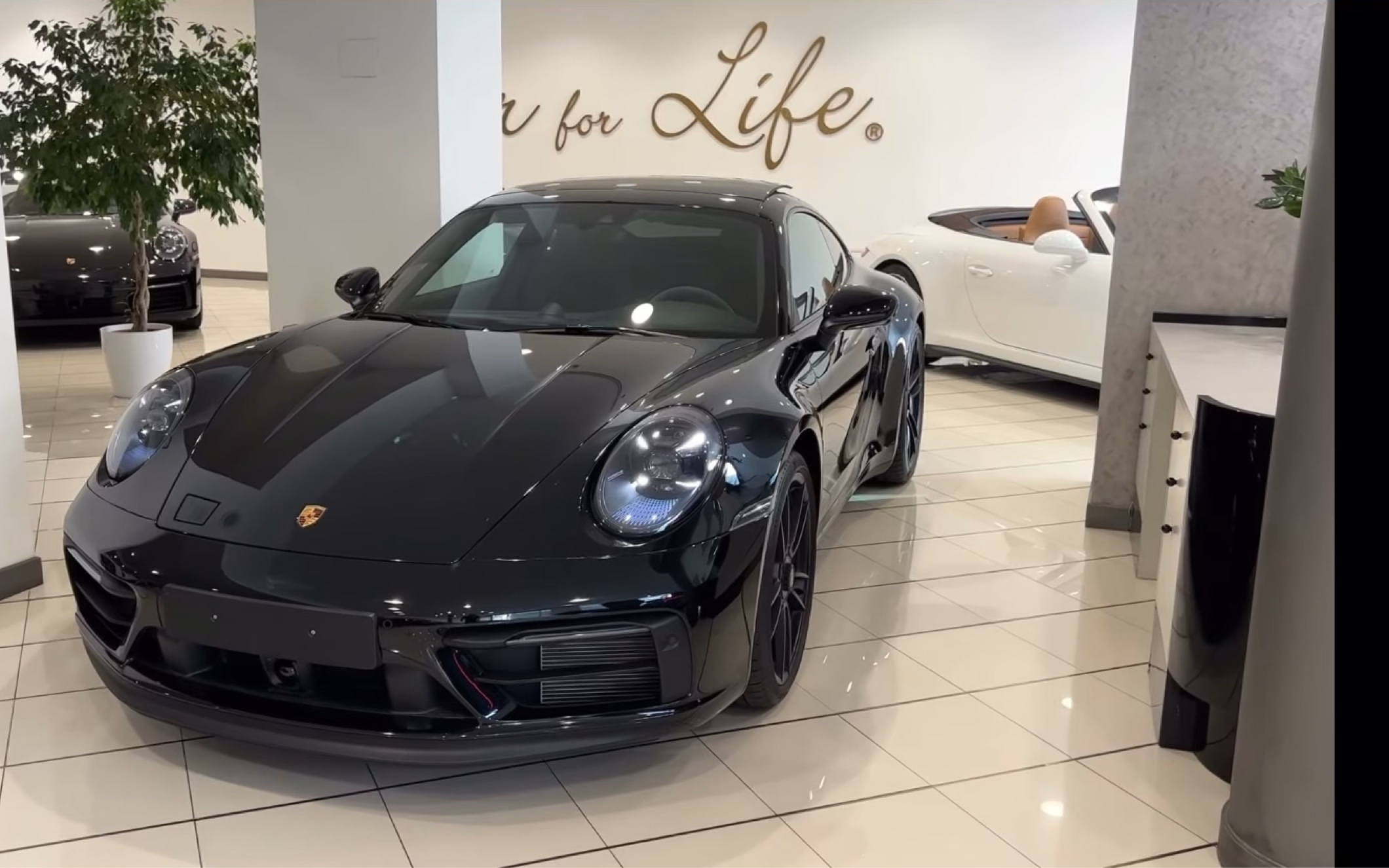 2023款 保时捷 911 carrera gts