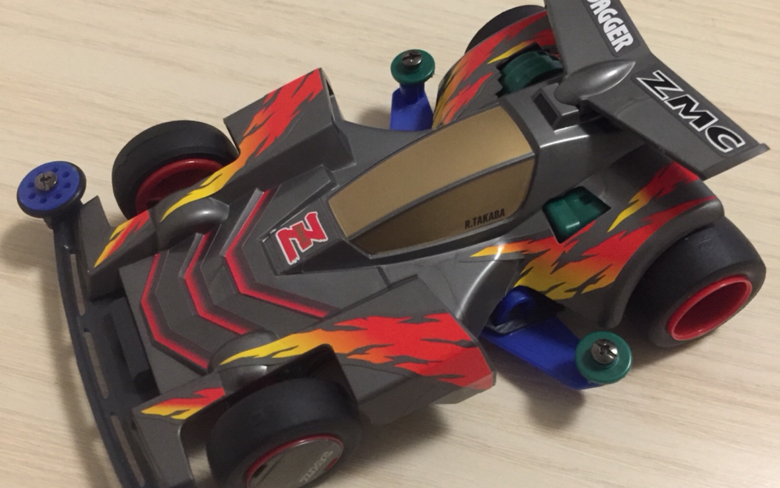 鹰羽龙新三角箭!一辆傲娇的车.拼装展示!