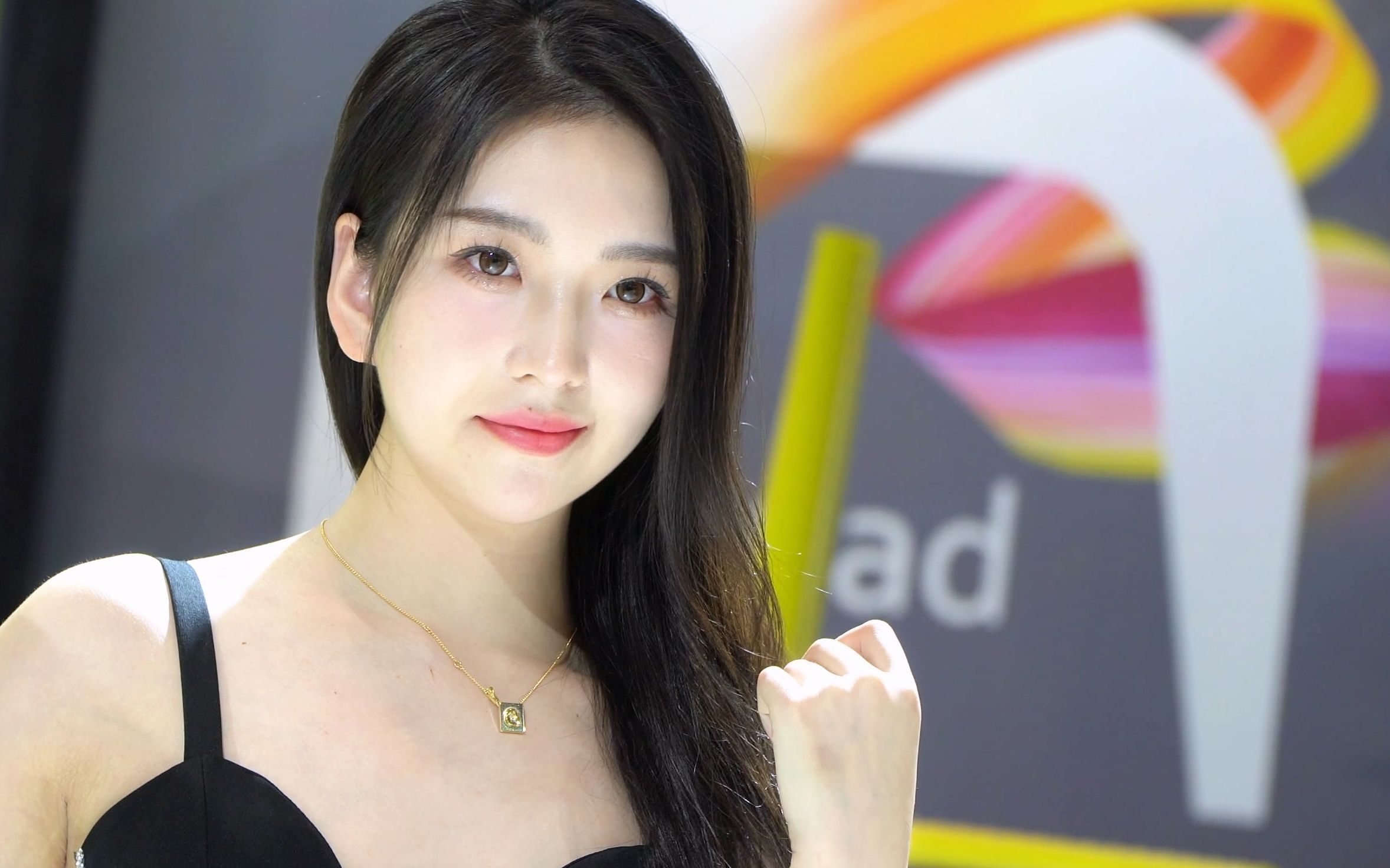 4k颜值区 2023深圳改装车展 车模 06