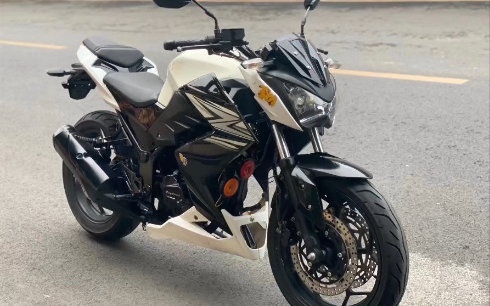 极品川崎翼虎250街霸 肌肉战车 霸气侧漏 高配电子表 前后碟刹 刀锋