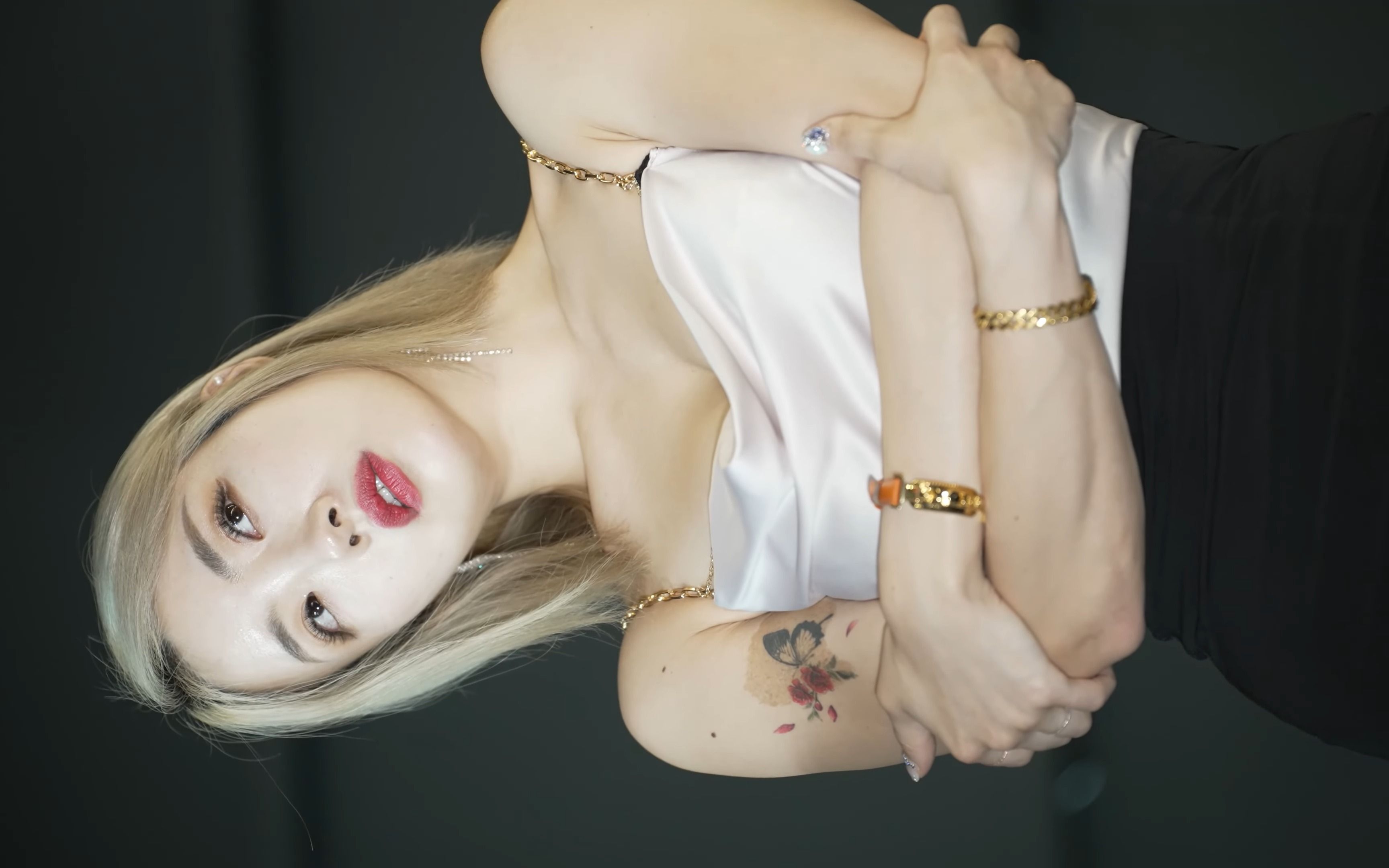 [4k 60p] 车模funnyg x roadstaff summer autoweek