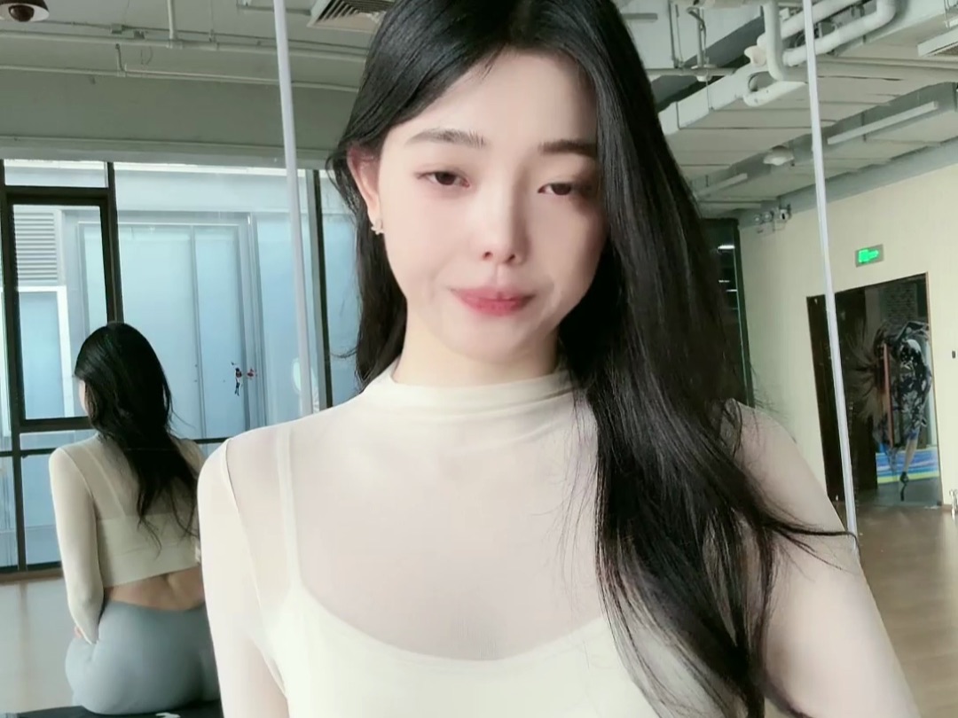 芝芝可可的抖音直播间 - 抖音直播