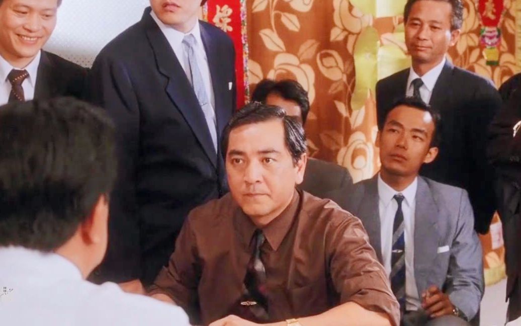 【五亿探长雷洛传】老探长的退休寿宴上,雷洛当面怼颜同,弄的他难看至