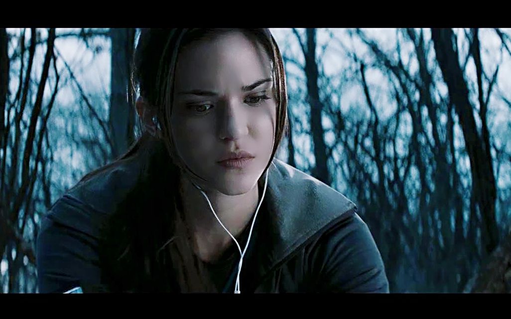 小蛇电影美国恐怖片婴灵恶泣美女被恶灵纠缠的故事