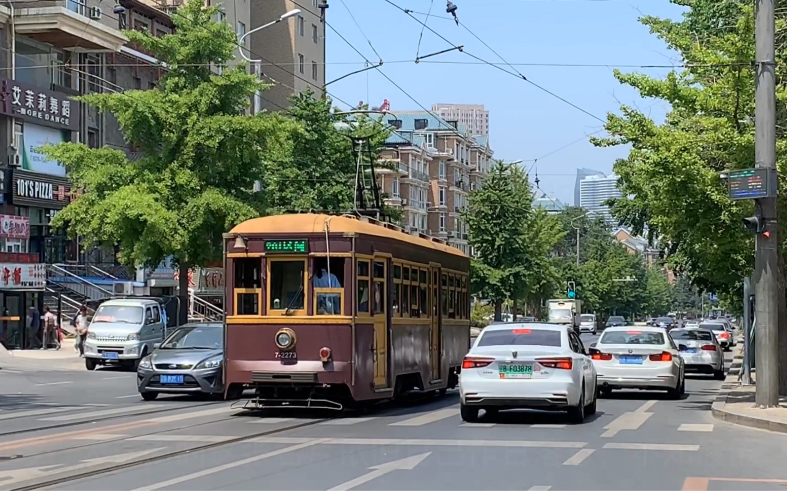 大连百年有轨电车dl3000 型