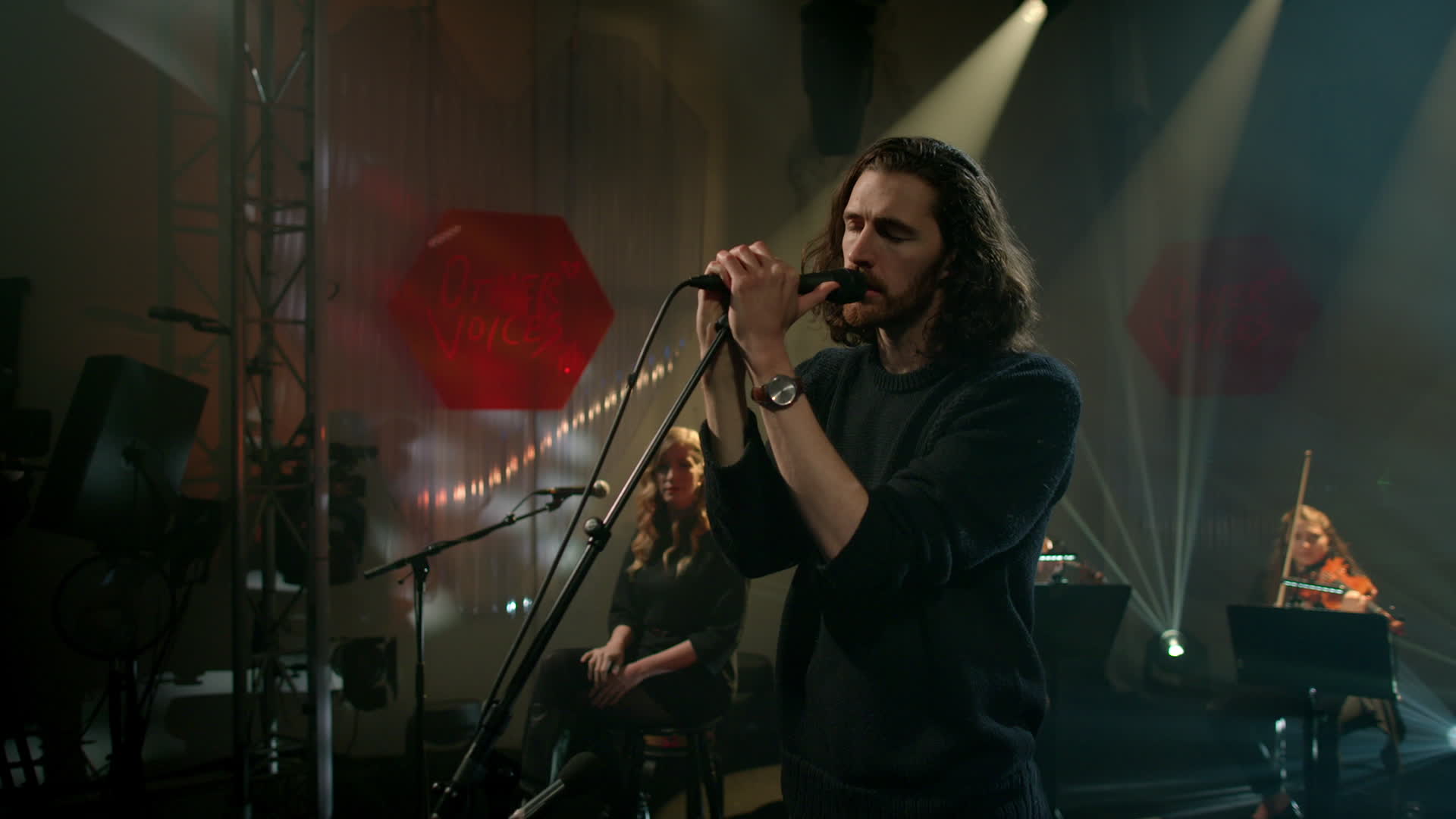 [图]Take Me To Church (Other Voices Series 19) - Hozier