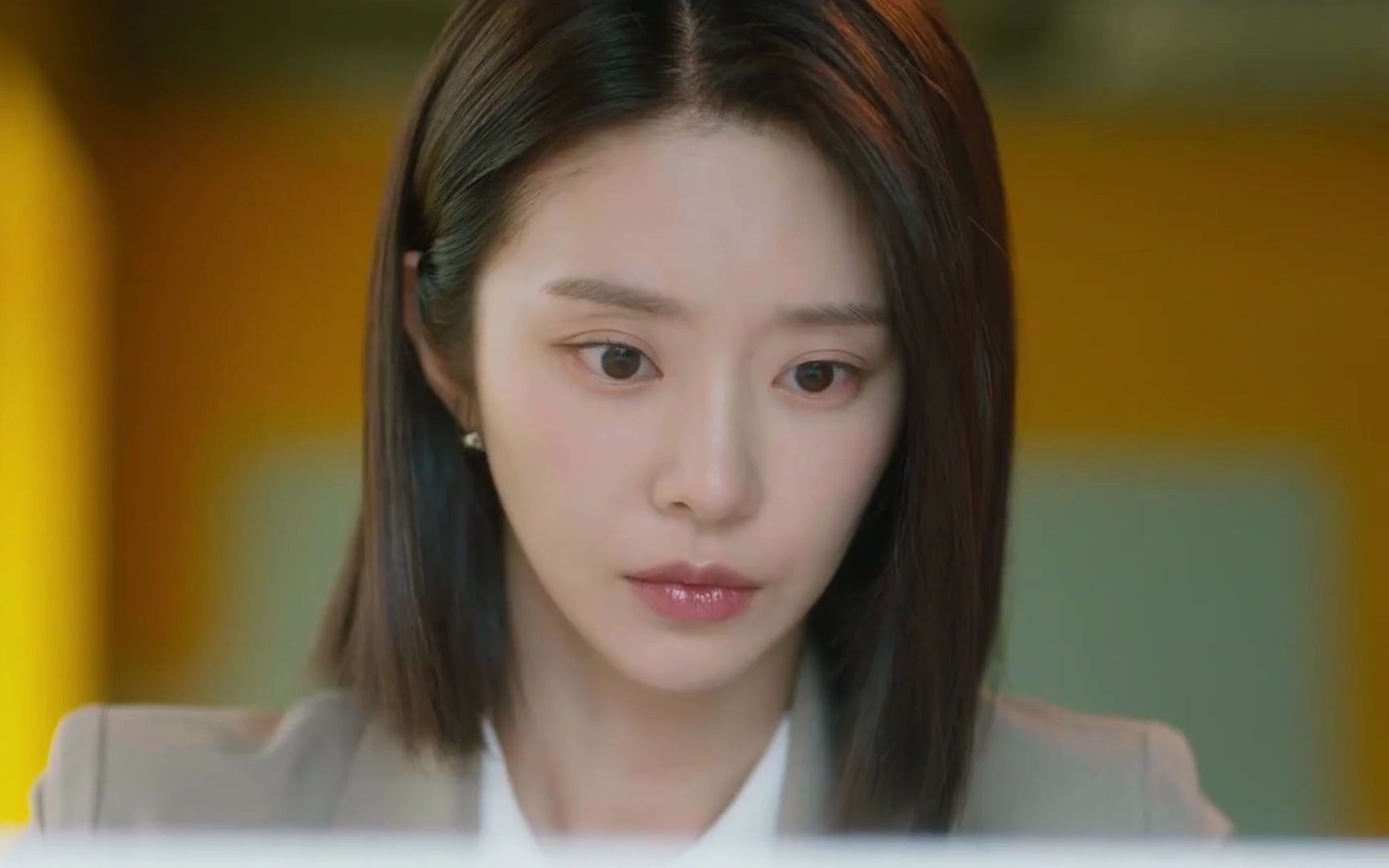 朴敏英新剧《月水金火木土》,女主惨遭人肉,他们又吻在一起了