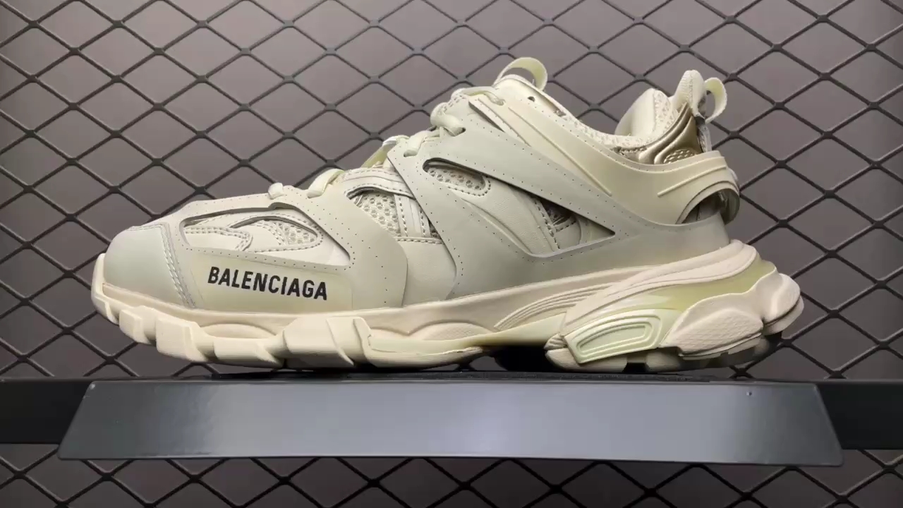 【大山製造】(個人主頁簡介詳情)balenciaga 巴黎世家 track sneaker