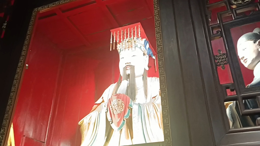 武侯祠观刘备刘谌像