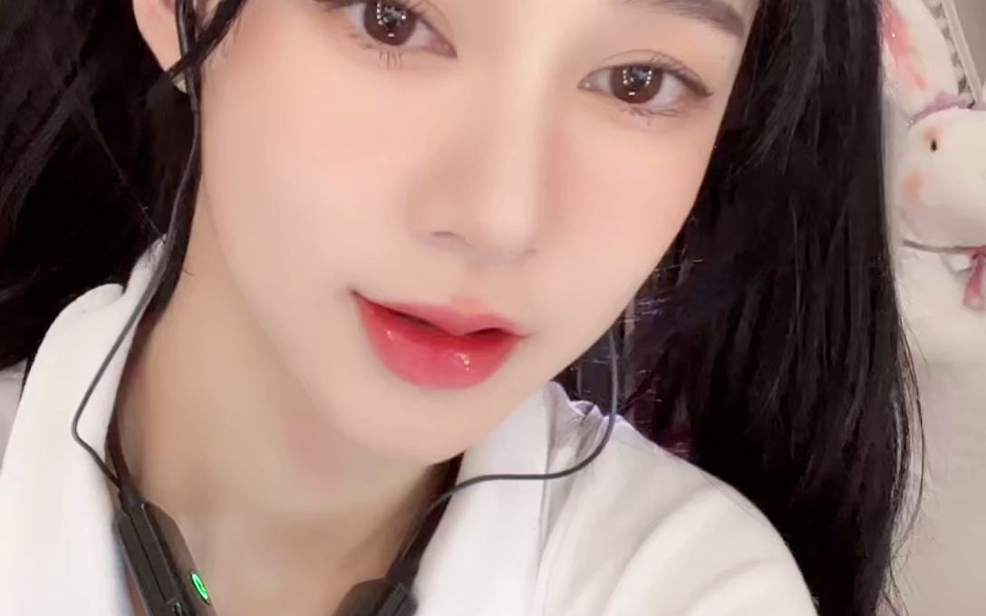 艾柔柔_230108_225018