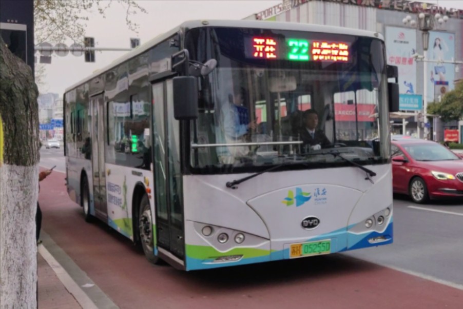 【为了拍电梯坐22路】2024年4月7日17:37 淮安公交/市公车 22路 动物