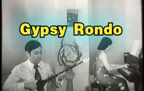 [图]【钢伴冬不拉】海顿《吉普赛回旋曲Gypsy Rondo》-Қаршыға Ахмедияров（哈国著名演奏家作曲家）