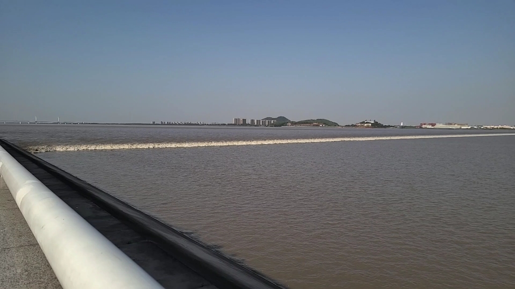 下沙钱塘江边景点图片