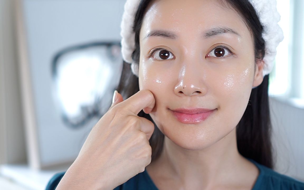 韩国女生秋冬如何打造水光肌?42岁韩国欧尼三种保湿小技巧分享