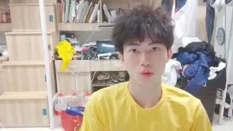 《东小阳与dhu的故事》 王理洋 金融2003