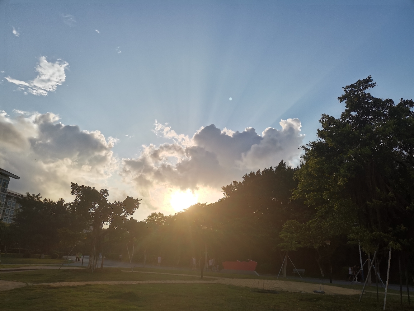 盛夏晚晴天图片大全图片