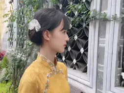 Tải video: 春天好适合穿旗袍出去玩～