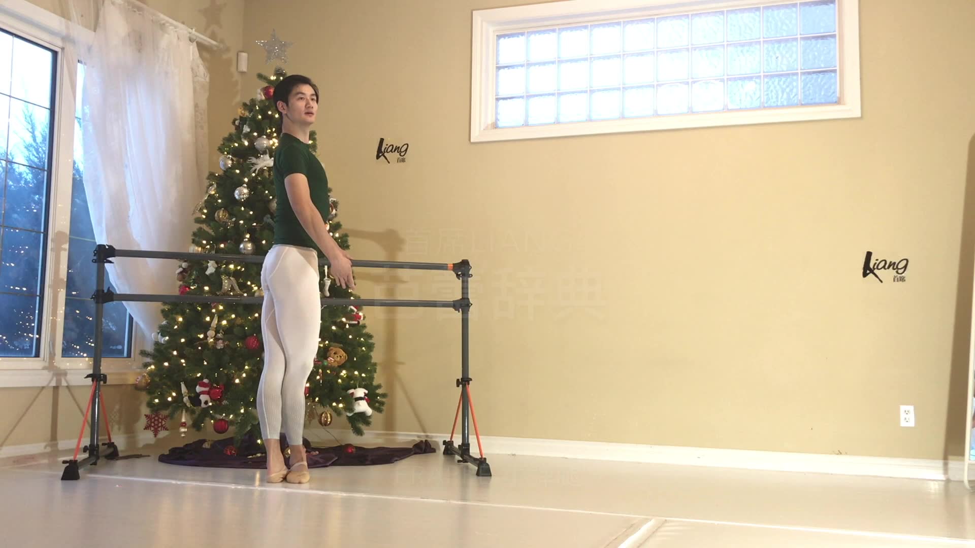 首席liang芭蕾辞典 frappe 小弹腿