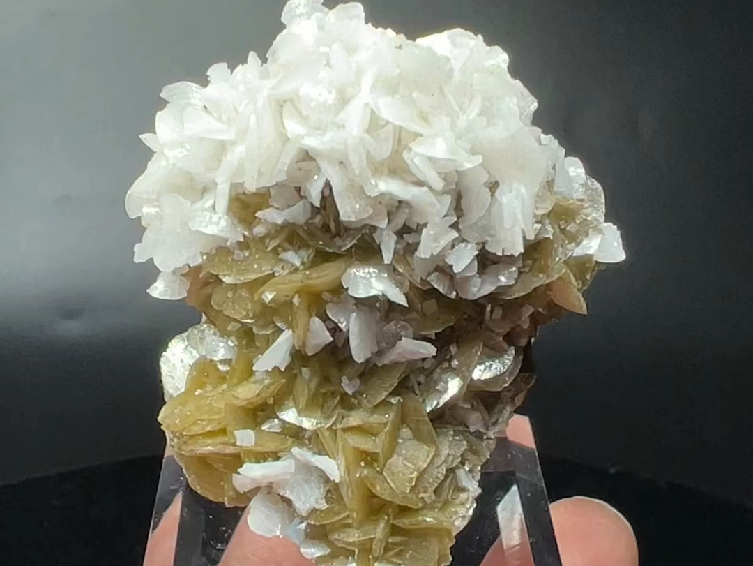 菱铁矿siderite  白云石 5.7cm 贵州赫章