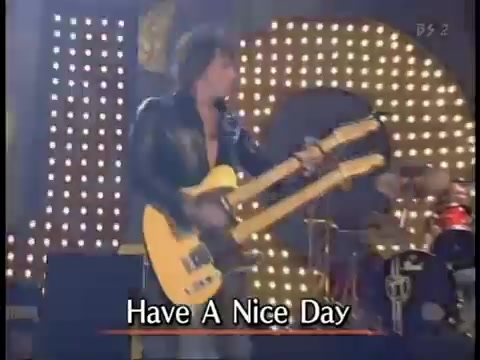 [图]Bon Jovi - Its My Life & Have a Nice Day (Live at AMA 2004)