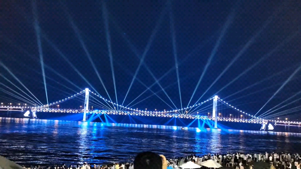 大连星海湾大桥灯光秀