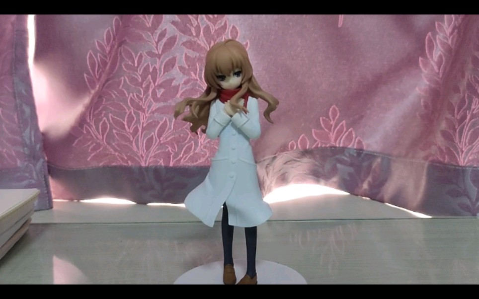 【龙与虎】逢坂大河 白衣手办_哔哩哔哩_bilibili