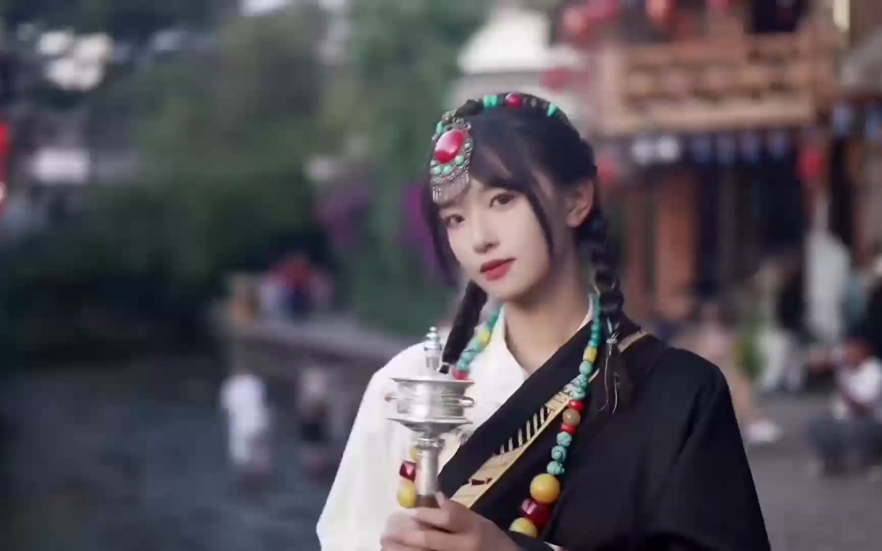 3. 这首《我问天》深情好听，歌词优美，听痴了-杺魑魅魍魉-杺魑魅魍魉-哔哩哔哩视频