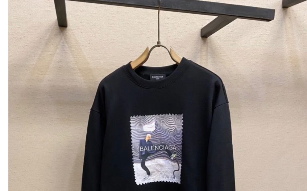 balenciaga巴黎世家高仿23ss人像印花图案圆领套头卫衣