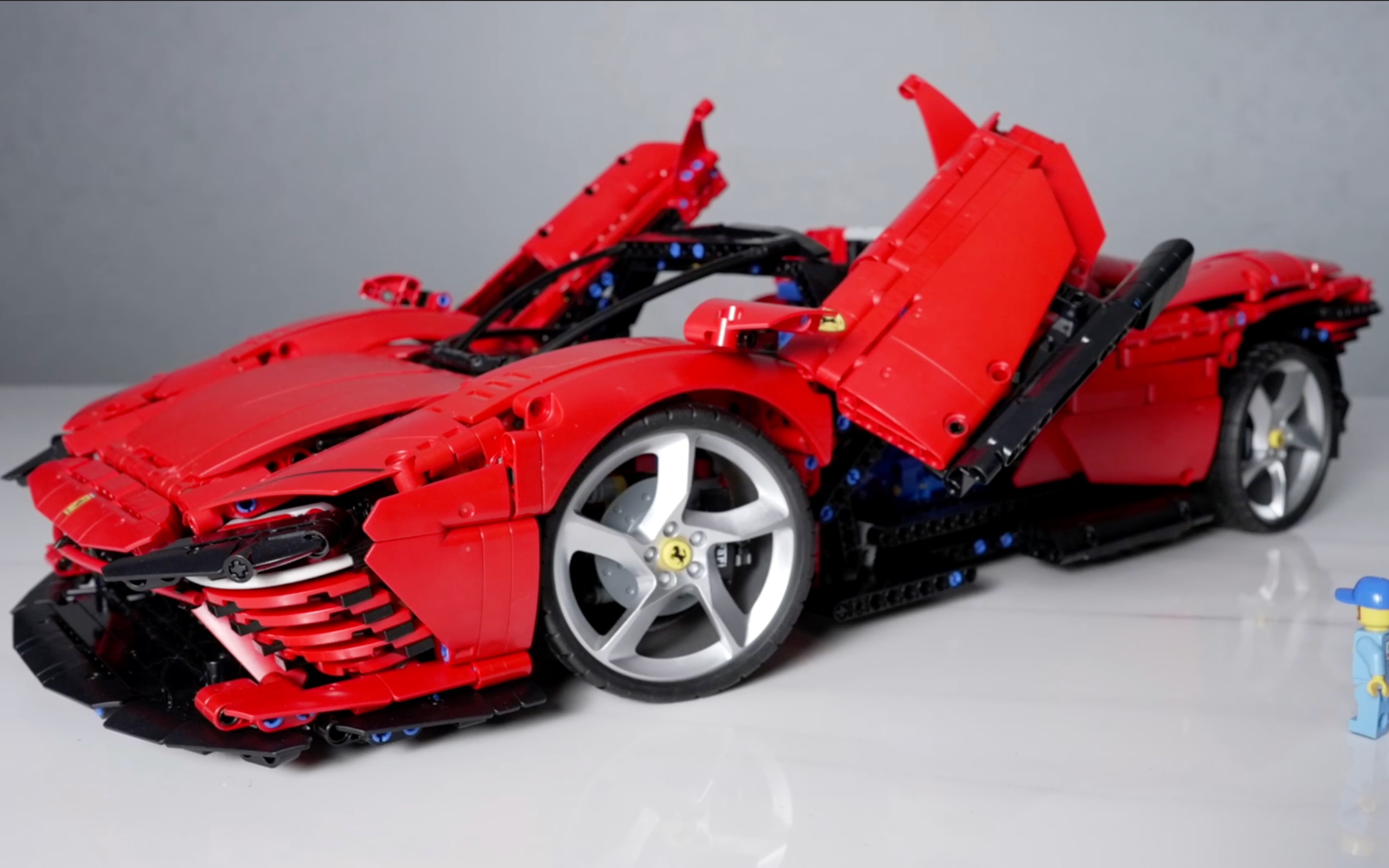 三天拍摄,两天制作,乐高法拉利大片来啦!-龌len爹ovo-默认收藏夹-哔哩