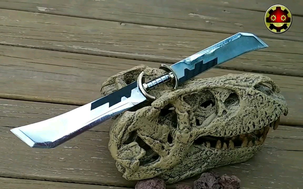 loquesemeocurra制作一把复仇者联盟终局之战中迷你的灭霸新武器双刃