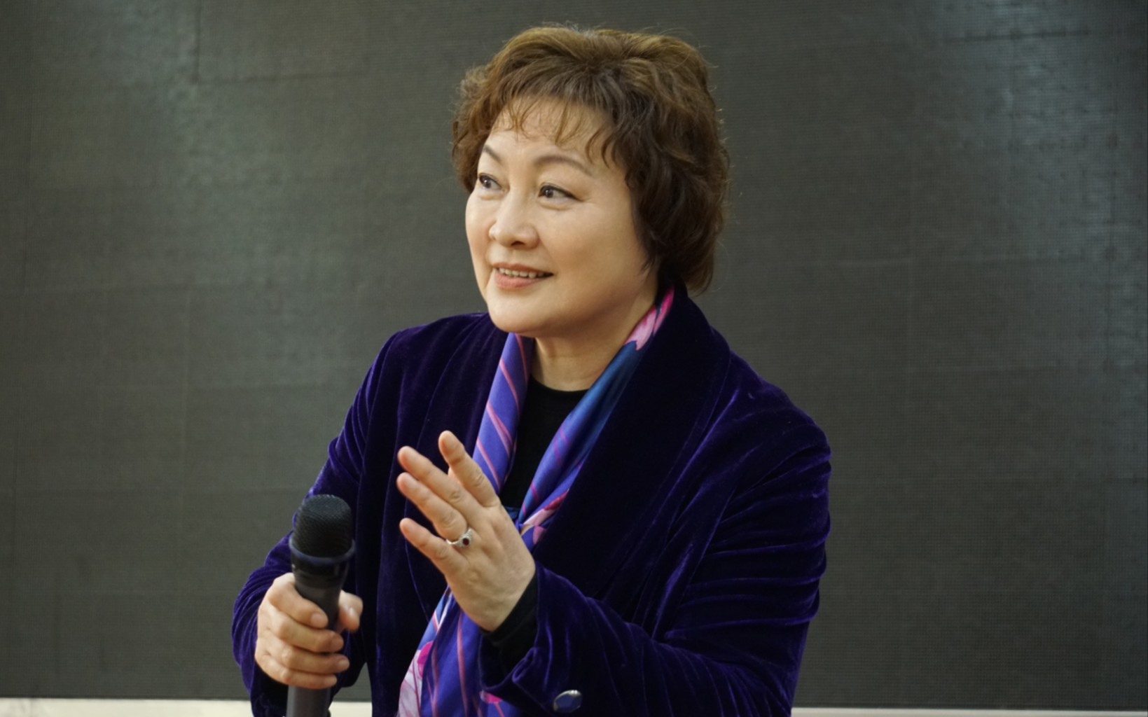 马莉莉讲述对丁是娥版繁漪的理解与学习