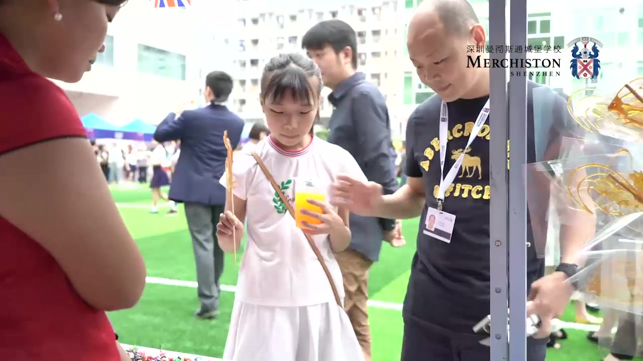 深圳首间英式寄宿制国际学校开学,爱丁堡市市长亲自到场揭幕哔哩哔哩bilibili