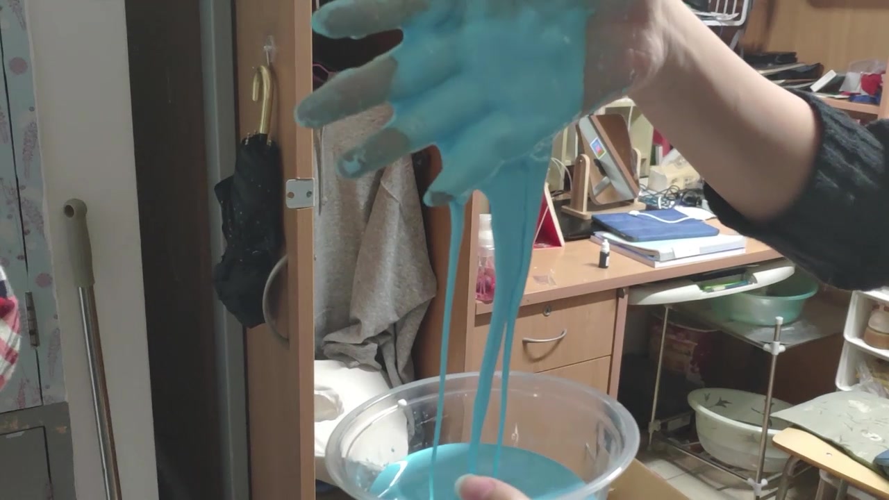 b1330非牛顿流体实瞎验玩