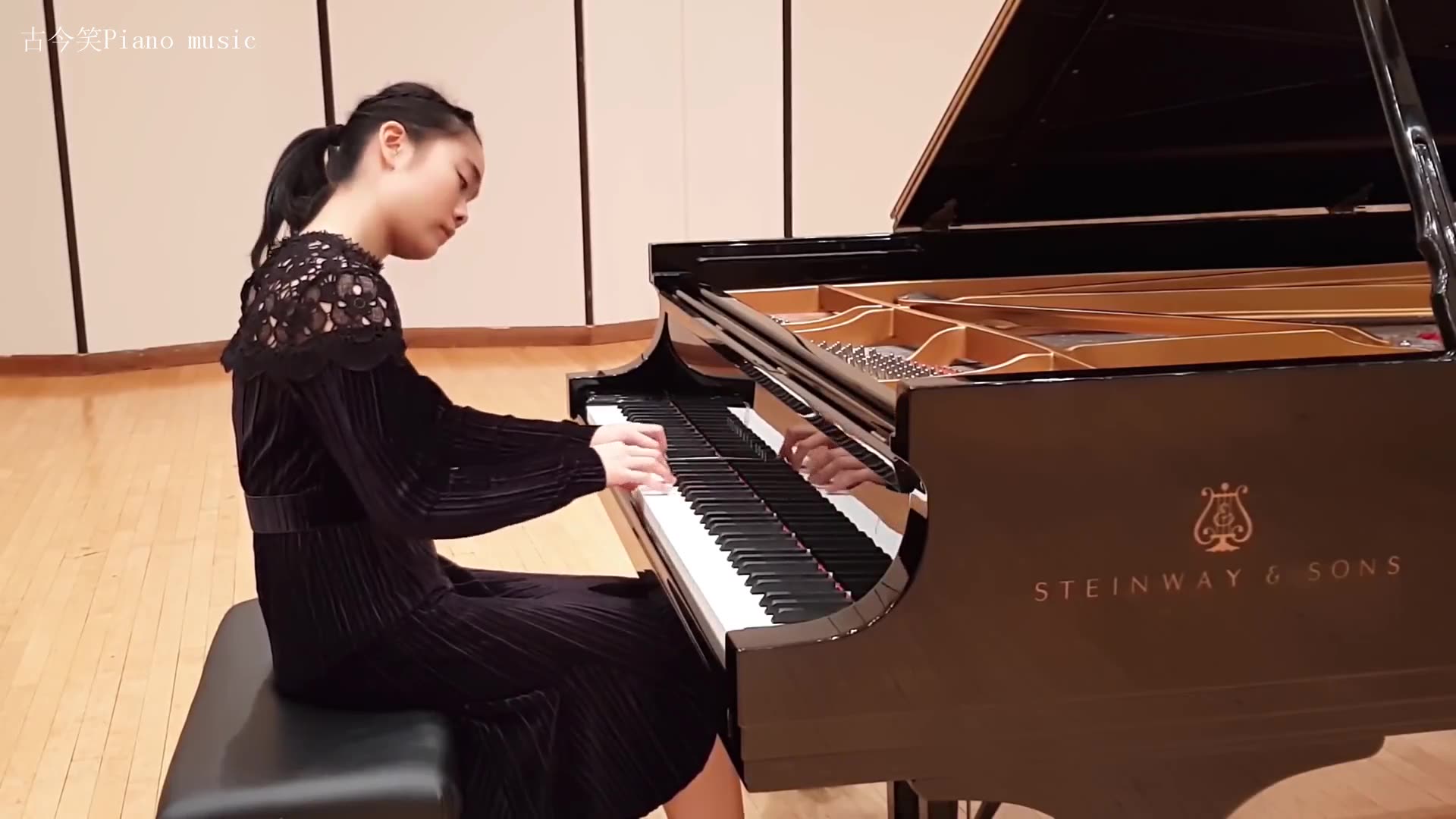 [图]【钢琴】贝多芬奏鸣曲Op.10 No.3  Tiffany Poon