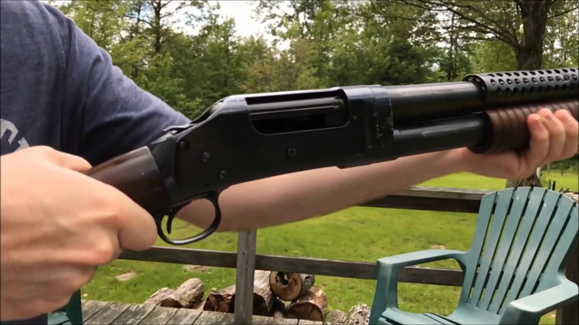 美国温切斯特m1897堑壕型霰弹枪射击