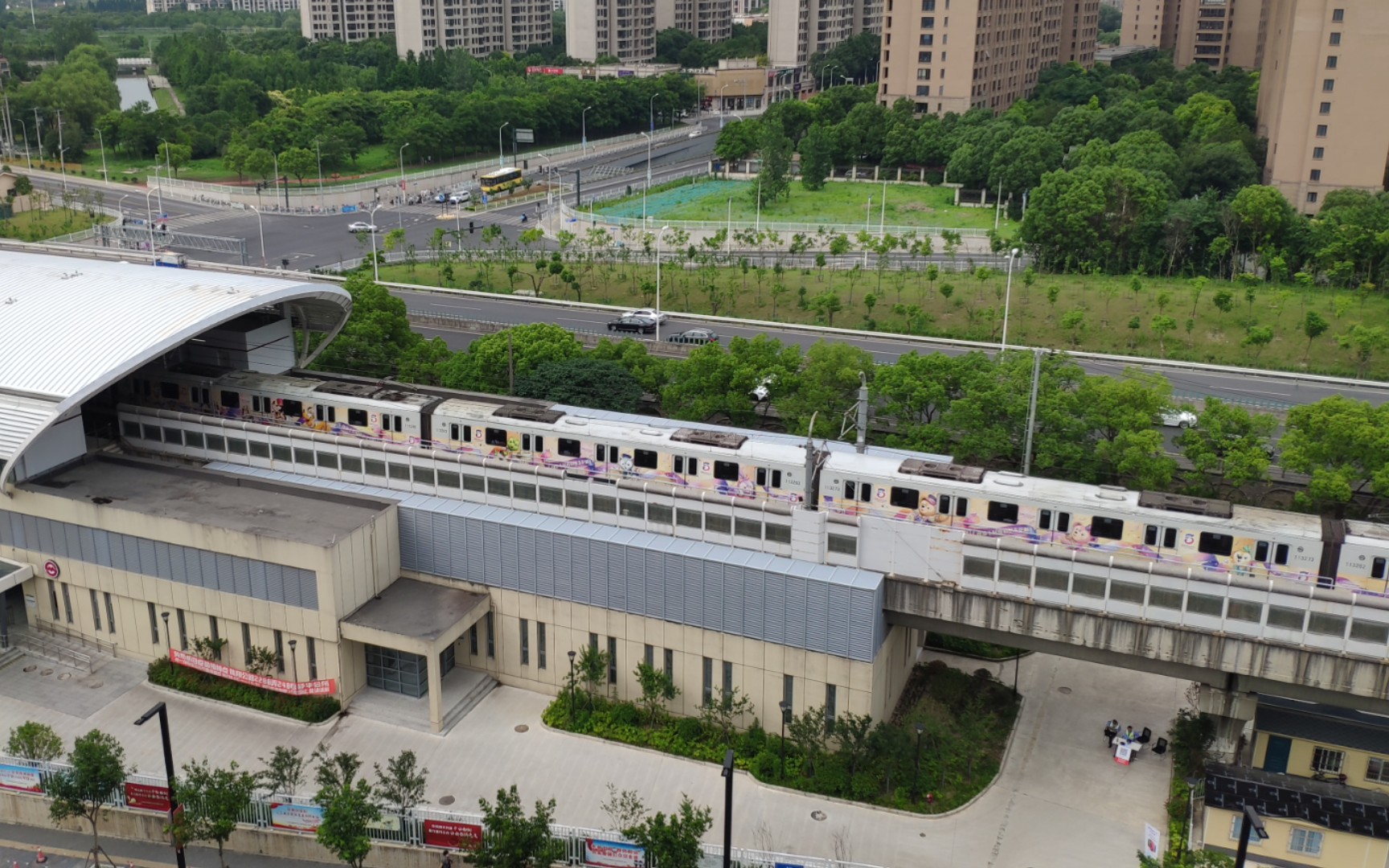 上海地铁 11号线 陈翔公路至南翔区间 高空展望 延时摄影_哔哩哔哩