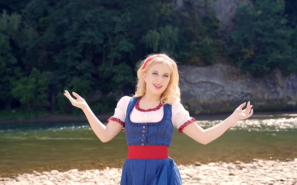 thats real yodel (edm remix) - sofia shkidchenko_1080p