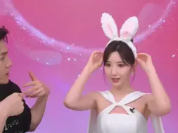 Tải video: 女明星不愧是女明星，毛晓彤太美啦！！！