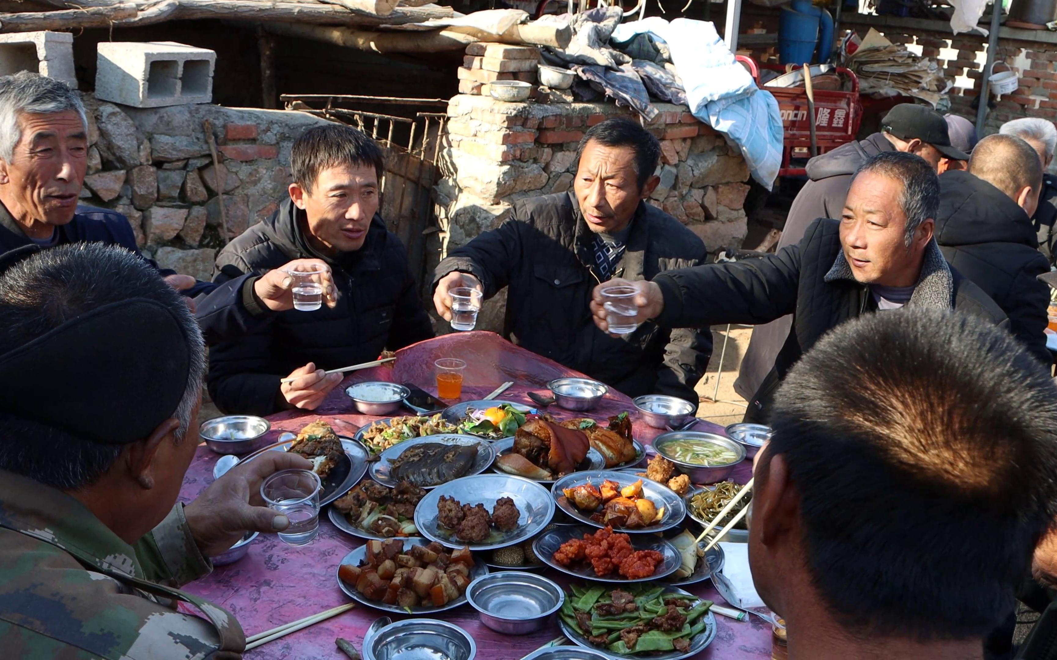 记录真实农村生活,山村老人66大寿,是这样过的