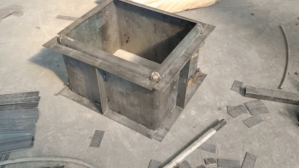 圆弧光伏墩基础墩模具
