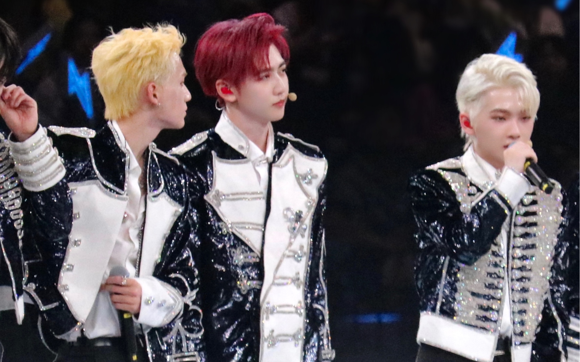 r1se演唱会再唱赤子!