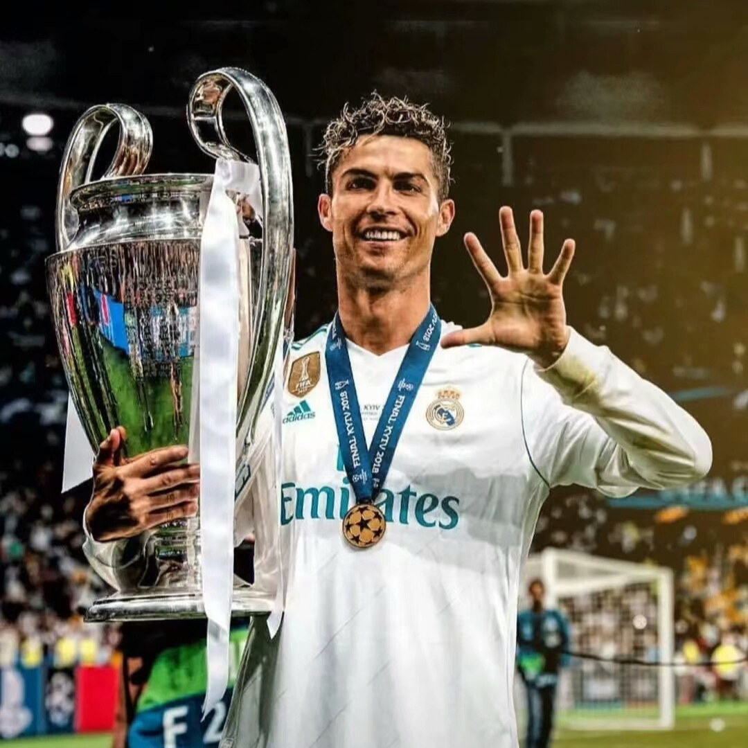 克里斯蒂亚诺罗纳尔多生日快乐,永远的cr7,永远相信你,永远支持你