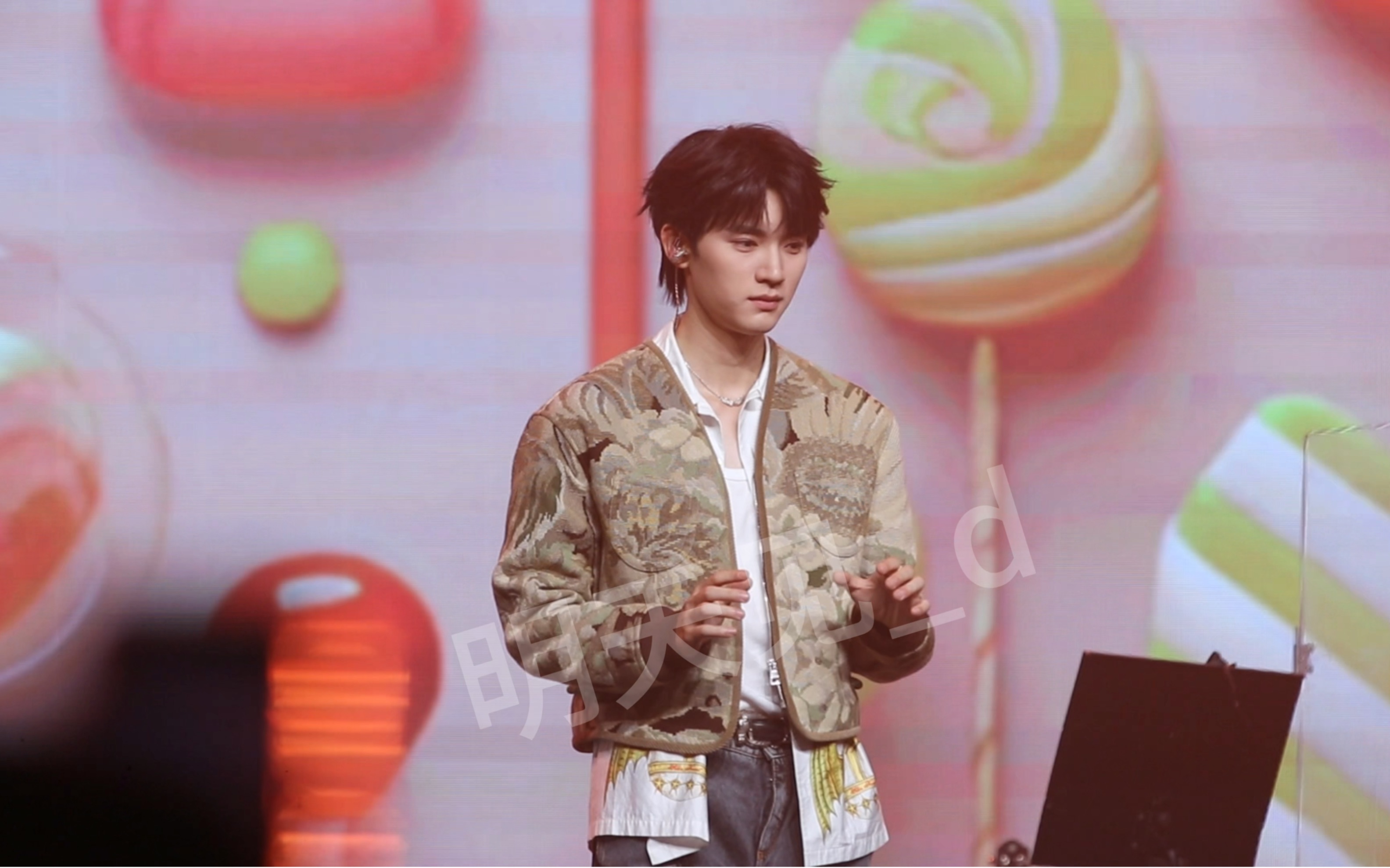 【周翊然】whatever甜妹舞 1122粉丝见面会