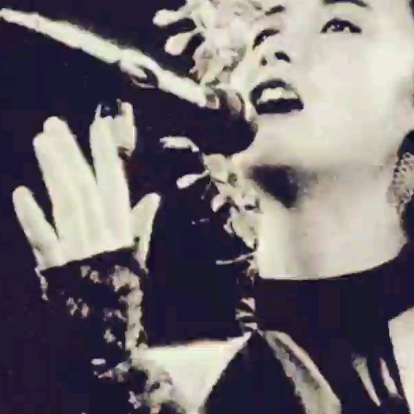 中島みゆき　紫綬褒章　内祝　菊御紋風呂敷　中島美雪 中島みゆき 紫綬褒章 内祝 菊御紋風呂敷 中島美雪